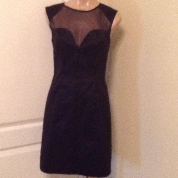 W118 Dresses & Skirts - W118 black dress nwt $278.00